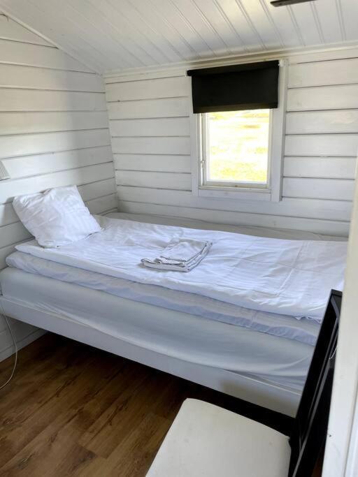 Stuga Med Panoramautsikt, Paradis Foer Fagelskadare Och Vandrare, Sjaelvstaed Efter Besoek Mörbylånga Екстериор снимка
